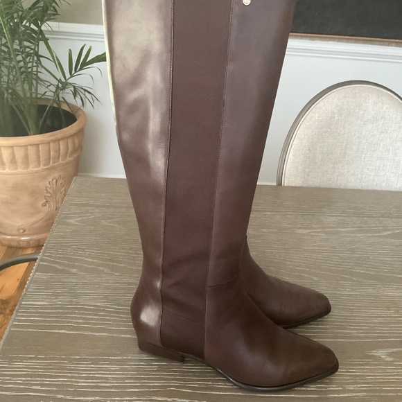 Cole Haan Hallee tall leather brown boots, size 11 - Picture 2 of 4
